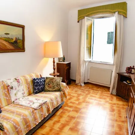 La Rosa Apartment